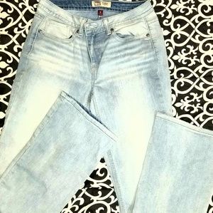 L.e.i. Bridget Curvy boot Jeans 9R